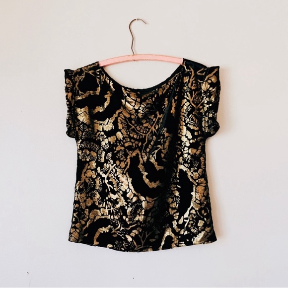 Alice + Olivia Gold Velvet Top - Picture 5 of 6